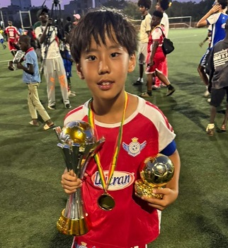 La voie de l’excellence remporte le tournoi de la solidarité U12, par Boubacar TAMBA 
